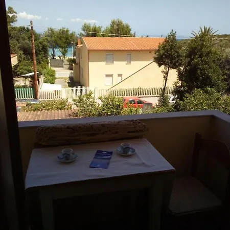 La Spiaggetta Bianca Apartamento Maladroxia